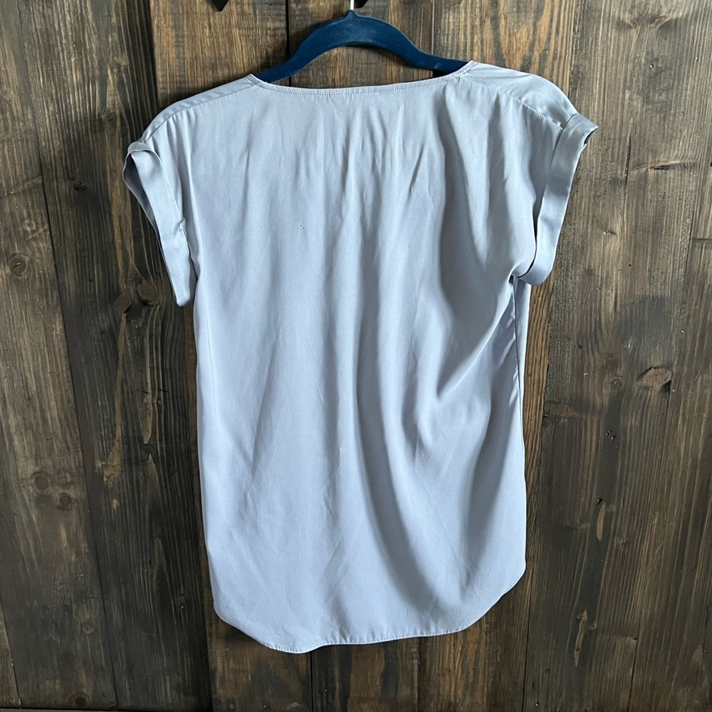 Express Top - Picture 2 of 3